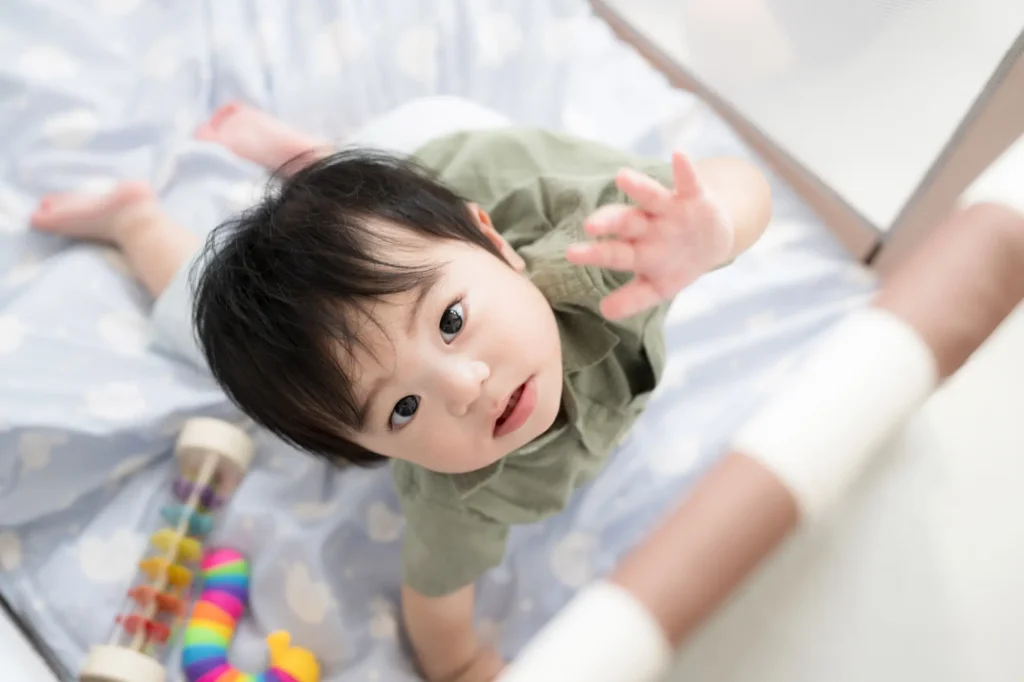つかまり 立ち 練習 おもちゃ